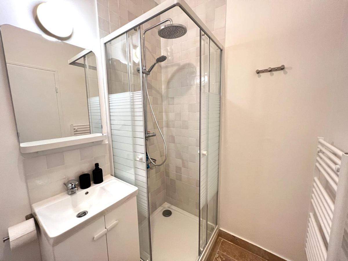 Le Comte - Heart Of Dijon Apartment ภายนอก รูปภาพ