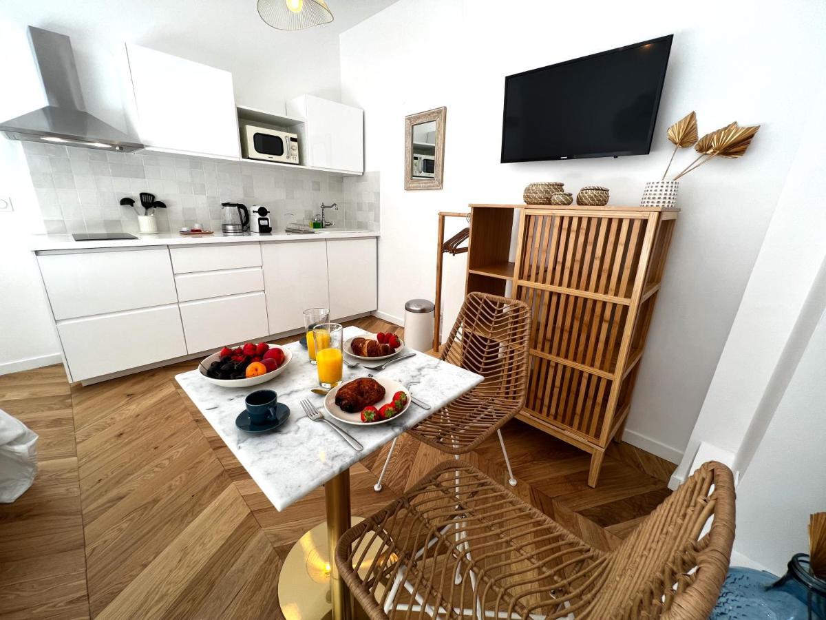 Le Comte - Heart Of Dijon Apartment ภายนอก รูปภาพ