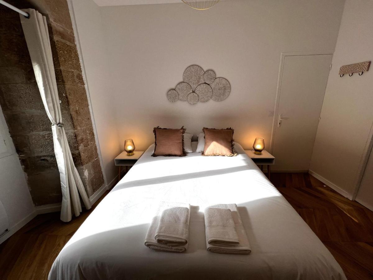Le Comte - Heart Of Dijon Apartment ภายนอก รูปภาพ
